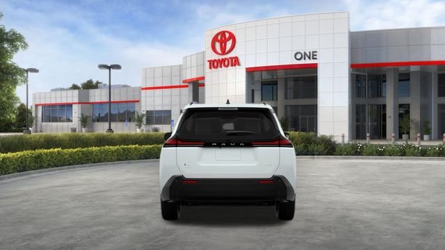 New 2026 Wind Chill Pearl <sup>1</sup> Toyota  XLE Premium image 11