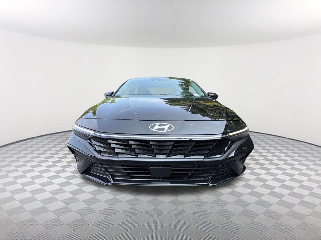 New 2026 Black Hyundai Limited image 2