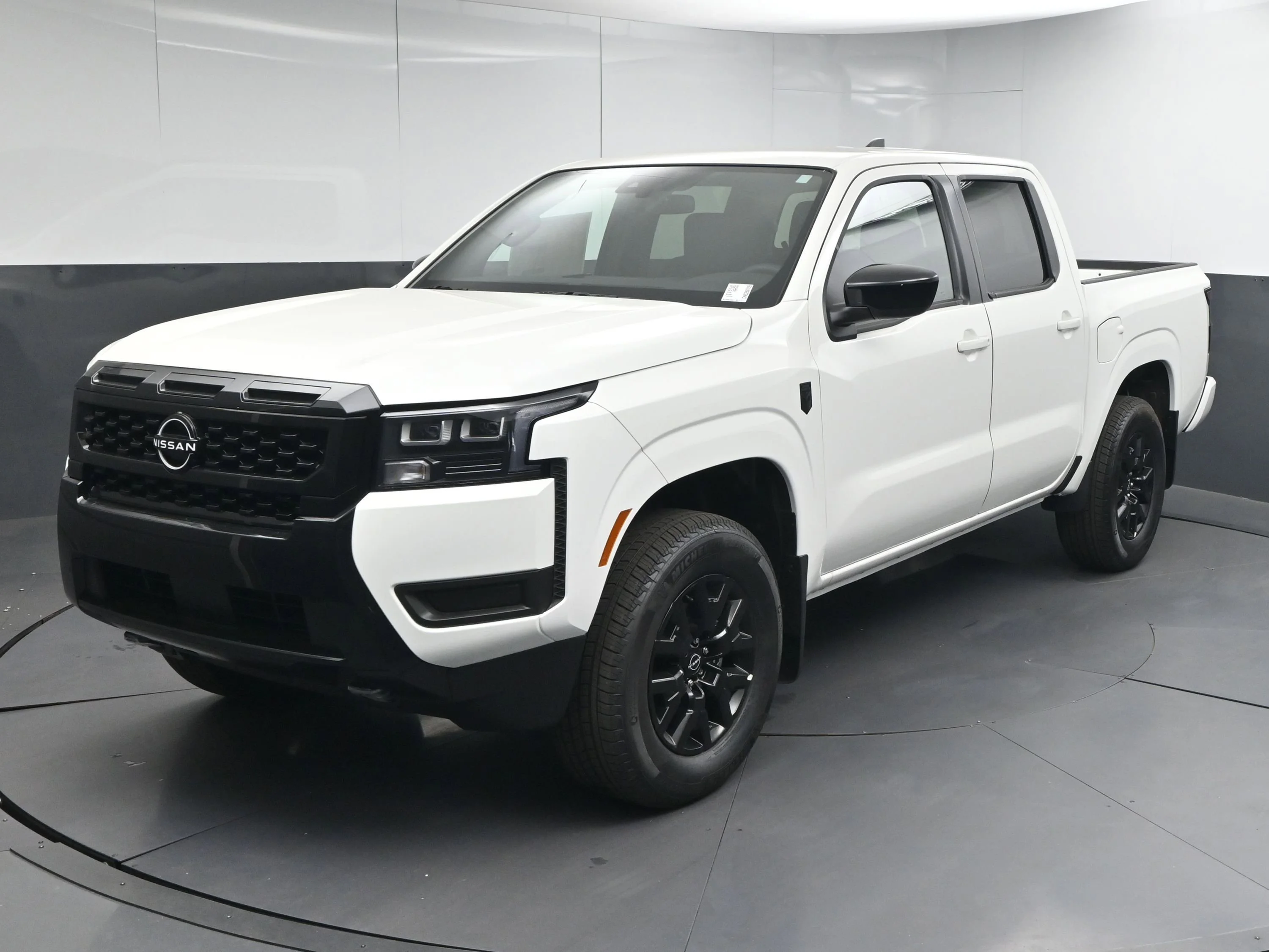 New 2026 Glacier White Nissan Crew Cab SV image 3