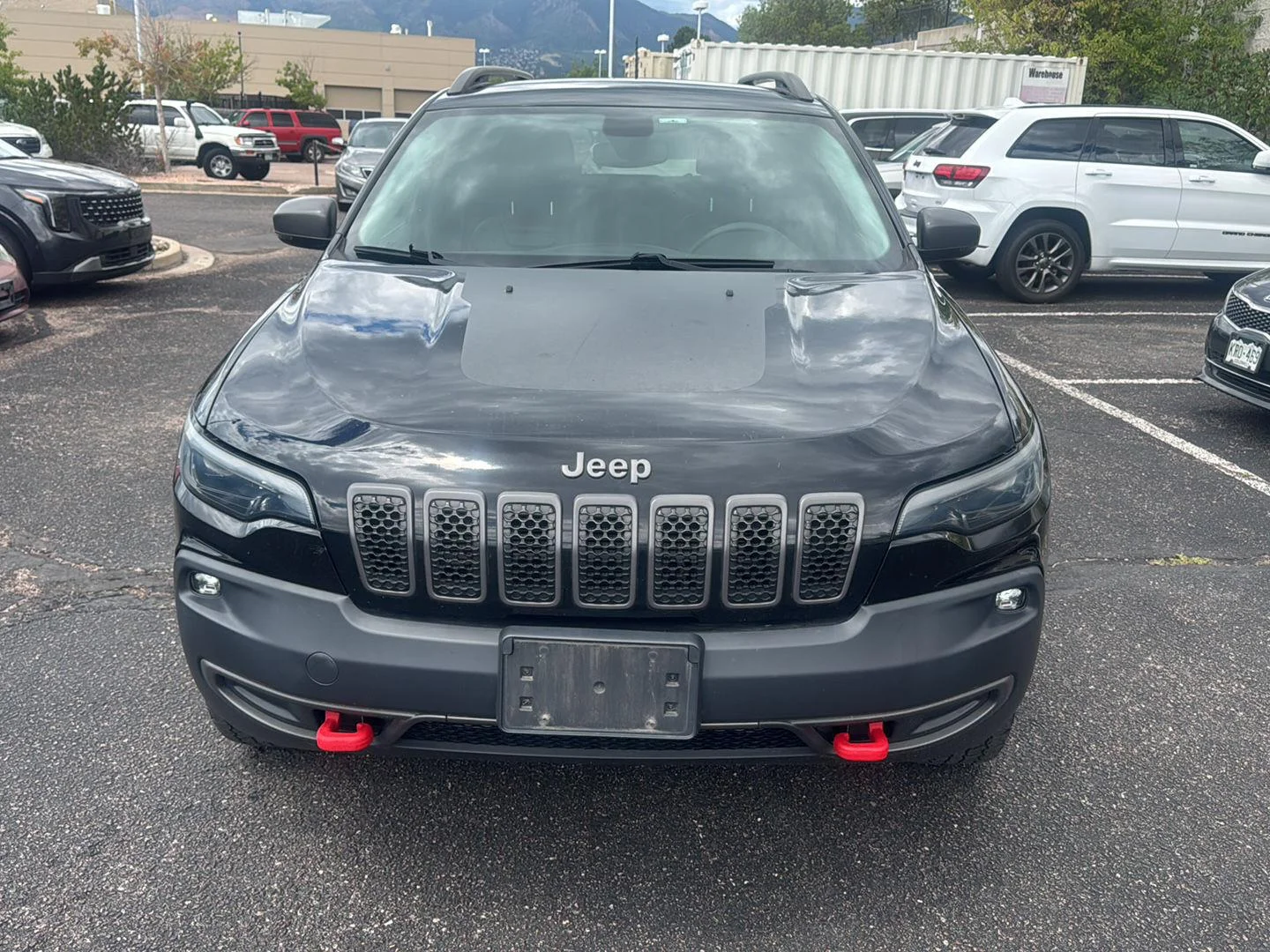 Used 2019 Diamond Black Crystal Pearlcoat Jeep Trailhawk image 1