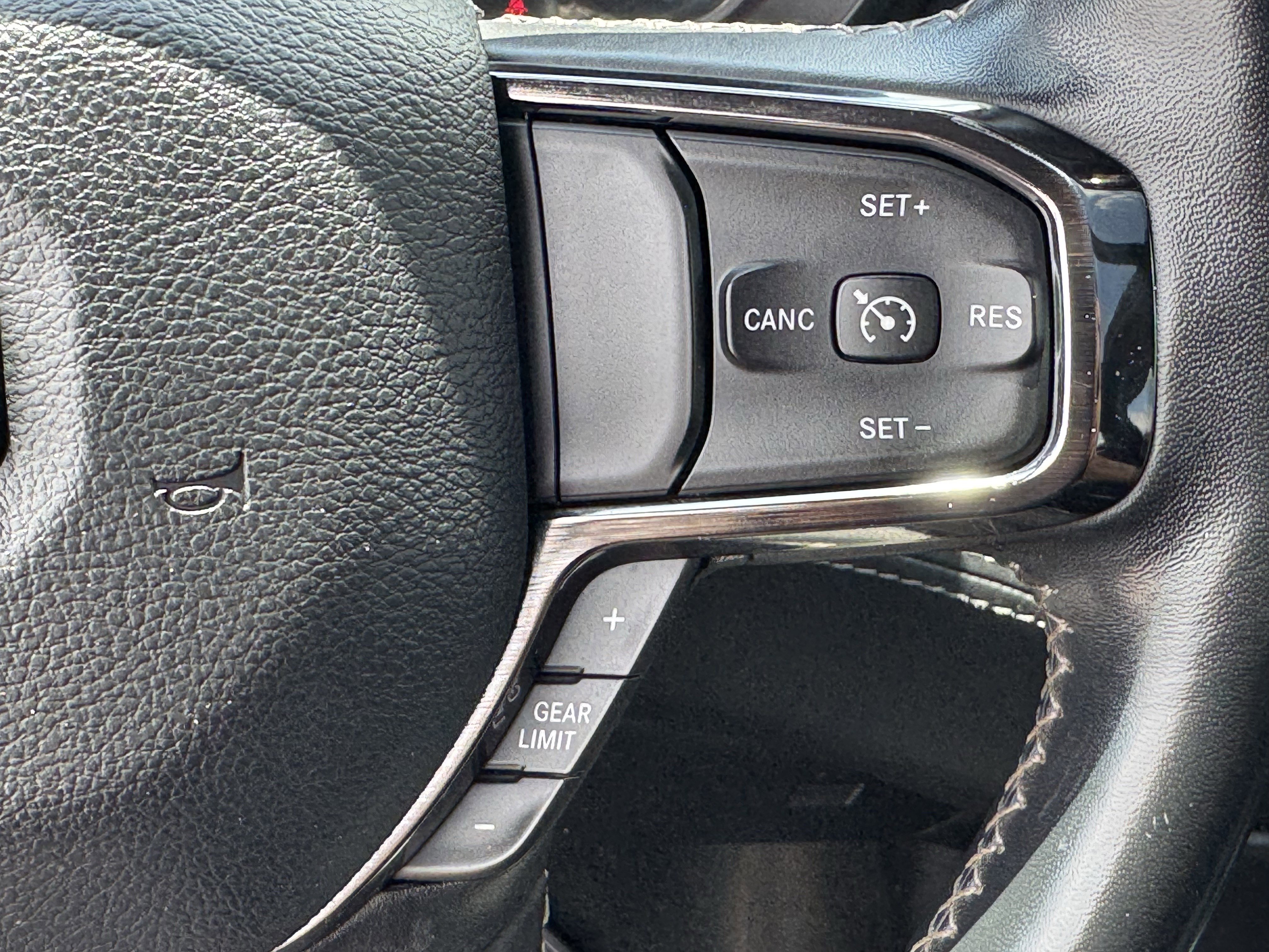2024 RAM Ram 1500 Pickup Limited - Photo 22
