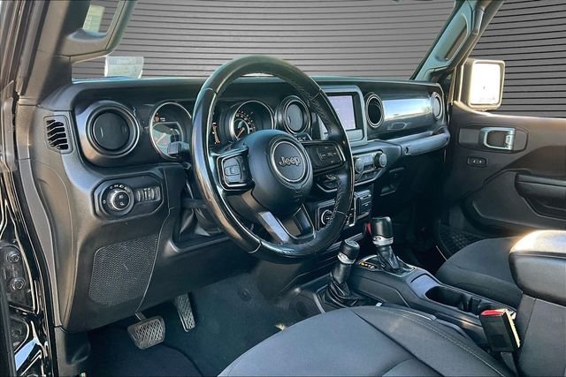 Used 2022 Black Jeep Altitude image 18