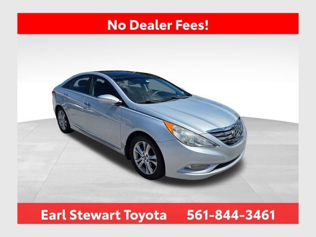 Used 2012 Silver Hyundai Limited image 1