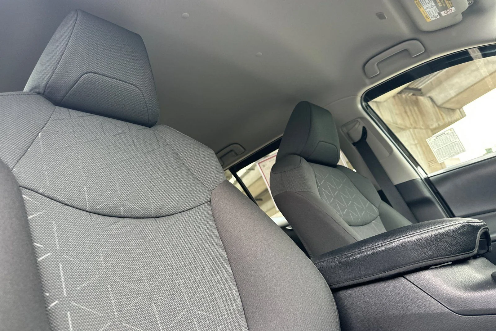 2024 Toyota RAV4 Woodland Edition - Photo 23