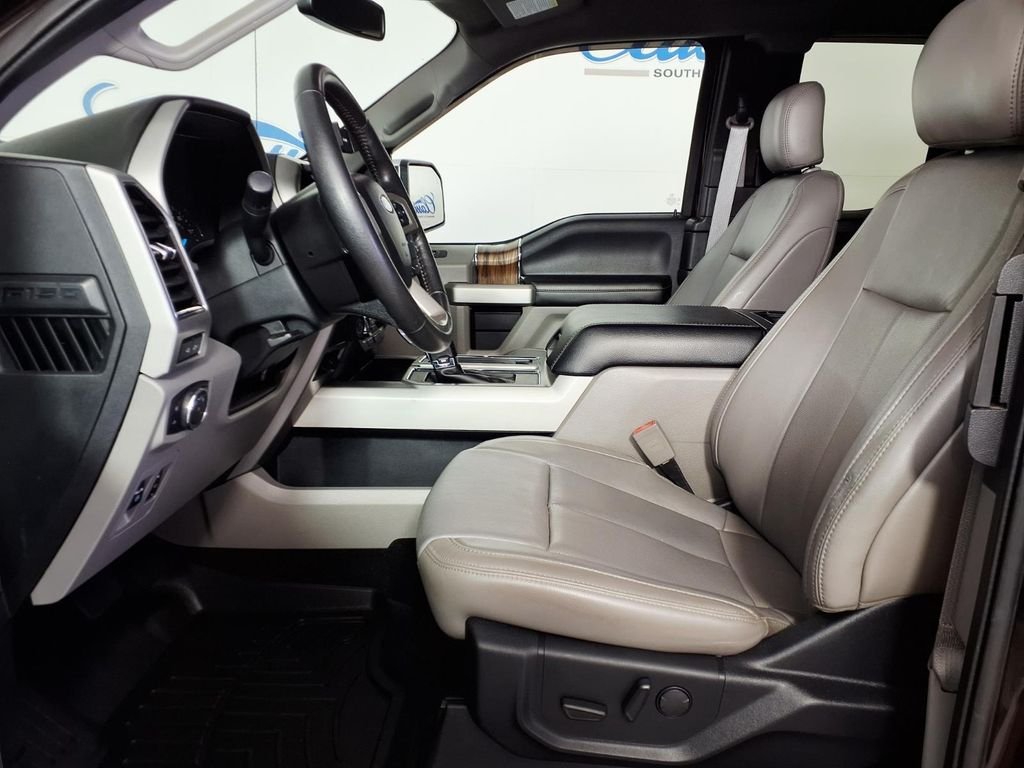 Used 2019 Red Ford Lariat image 8