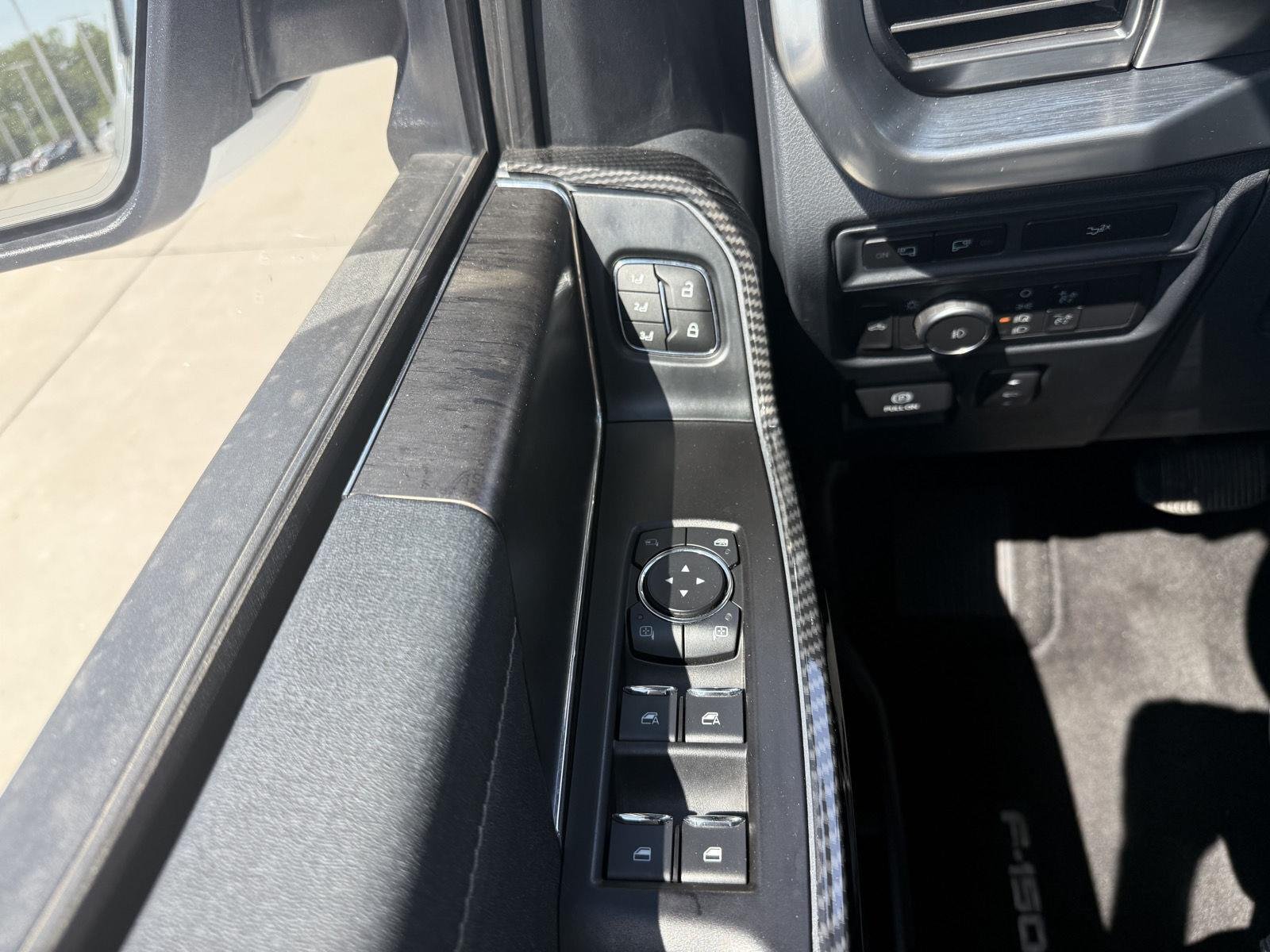Used 2022 Oxford White Ford LARIAT image 14