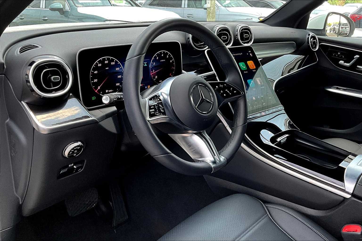 2025 Mercedes-Benz GLC Base - Photo 10