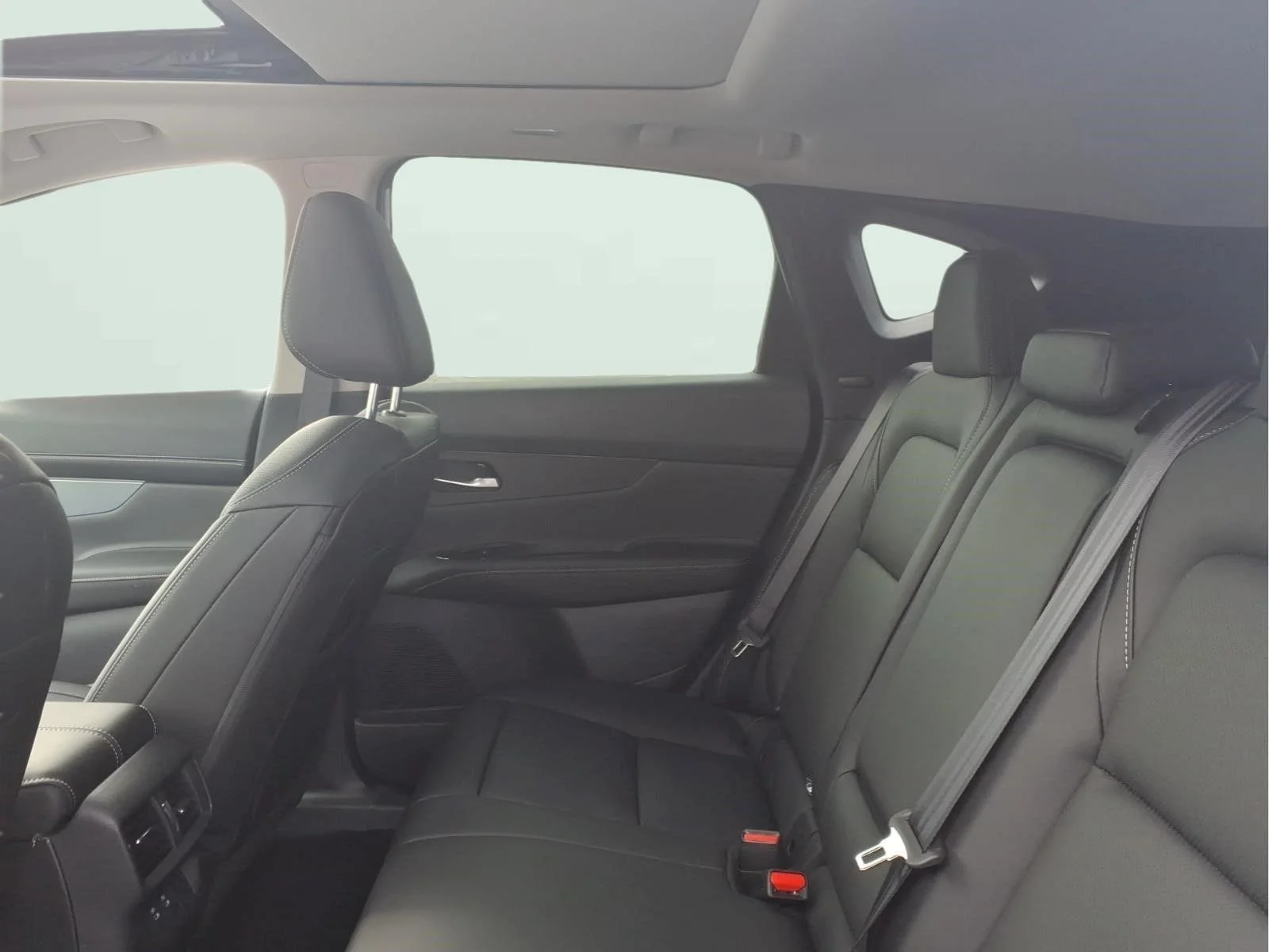 New 2026 Everest White Pearl TriCoat Nissan SL image 7