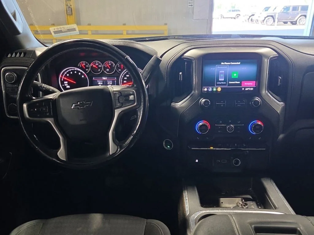 Used 2021 Gray Chevrolet RST image 7