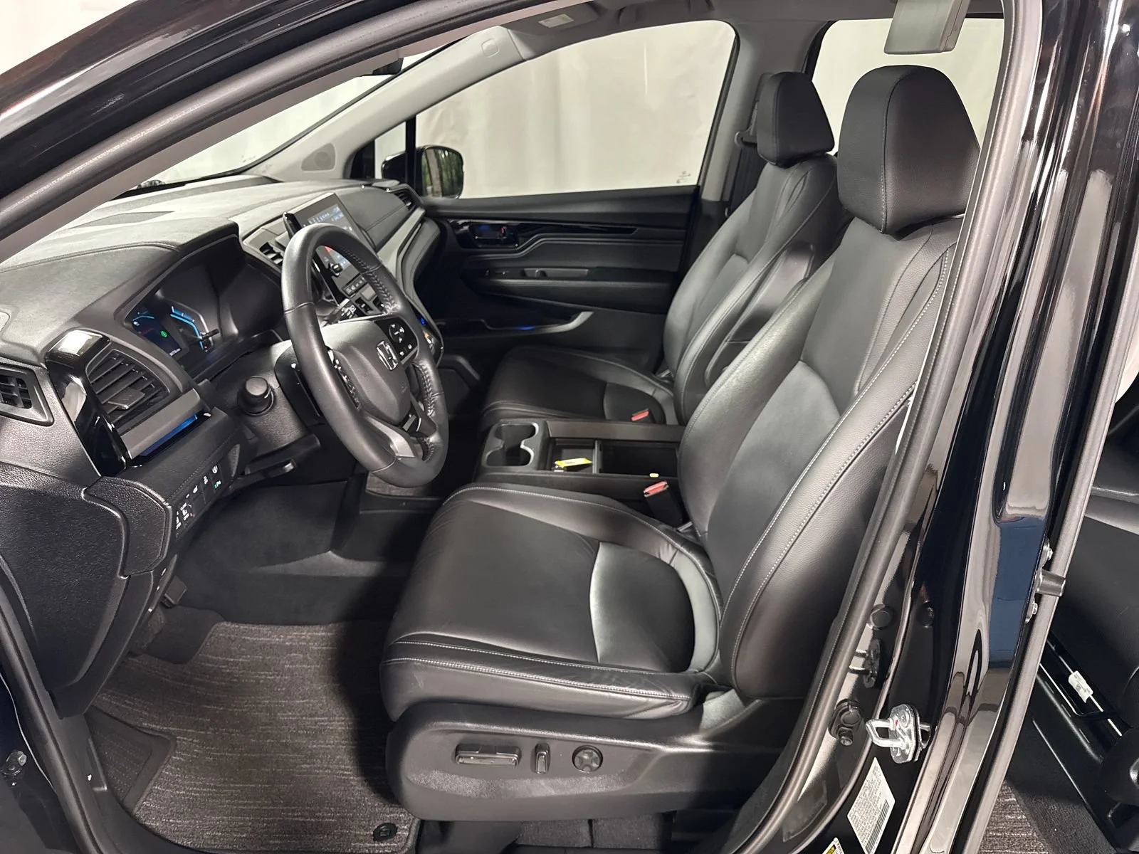 2023 Honda Odyssey Touring - Photo 33