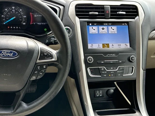 Used 2019 Ingot Silver Ford SE image 27