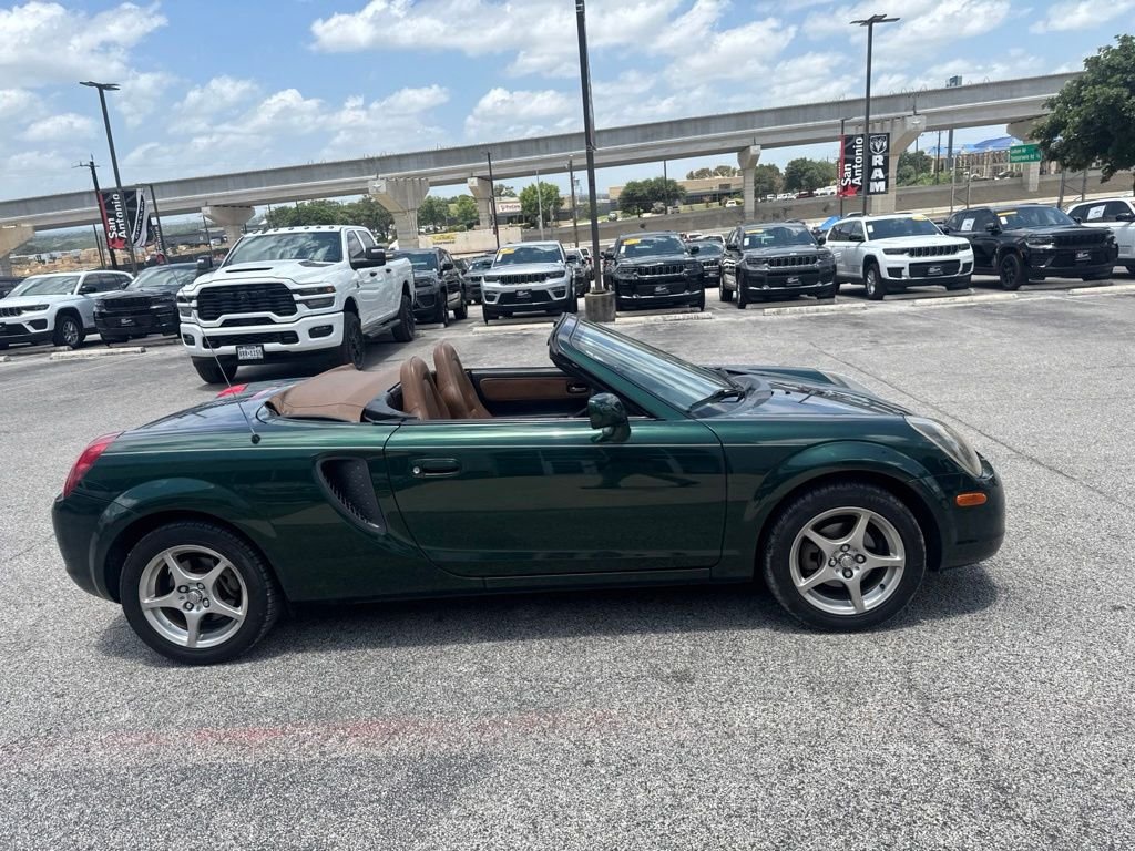 Used 2002 Green Toyota Base image 14