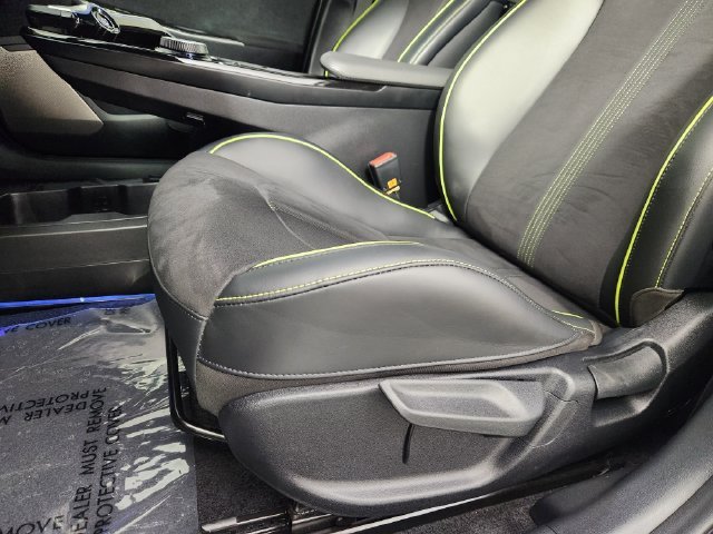 2023 Kia EV6 GT - Photo 14