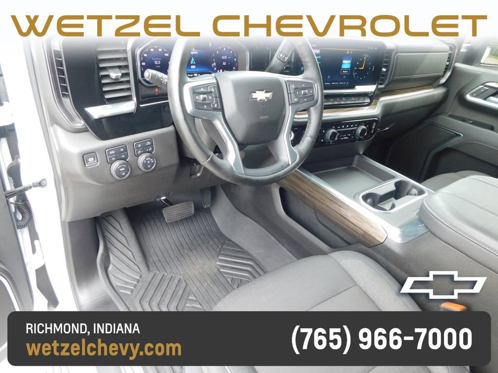2025 Chevrolet Silverado 2500HD LT - Photo 21