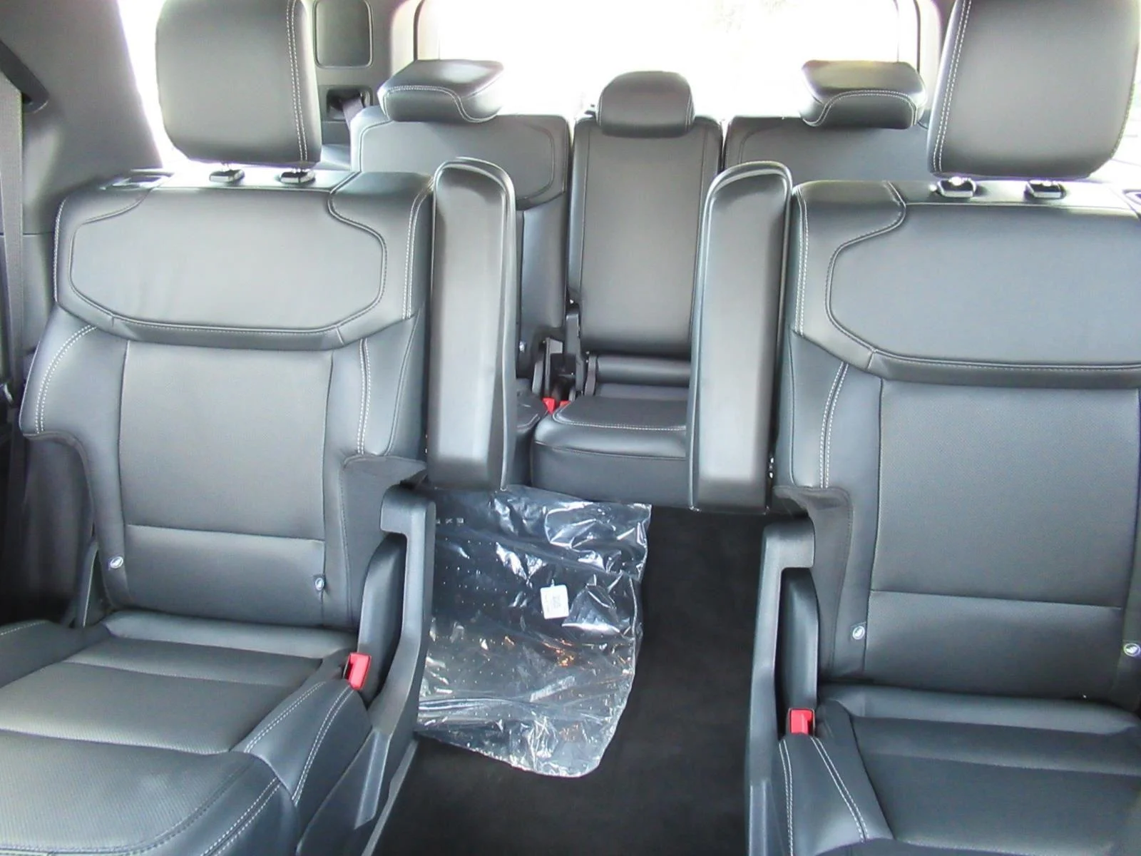New 2026 Agate Black Metallic Ford Platinum® image 18