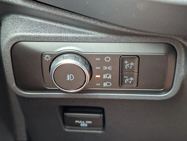 New 2026 Avalanche Gray Ford Badlands® image 25