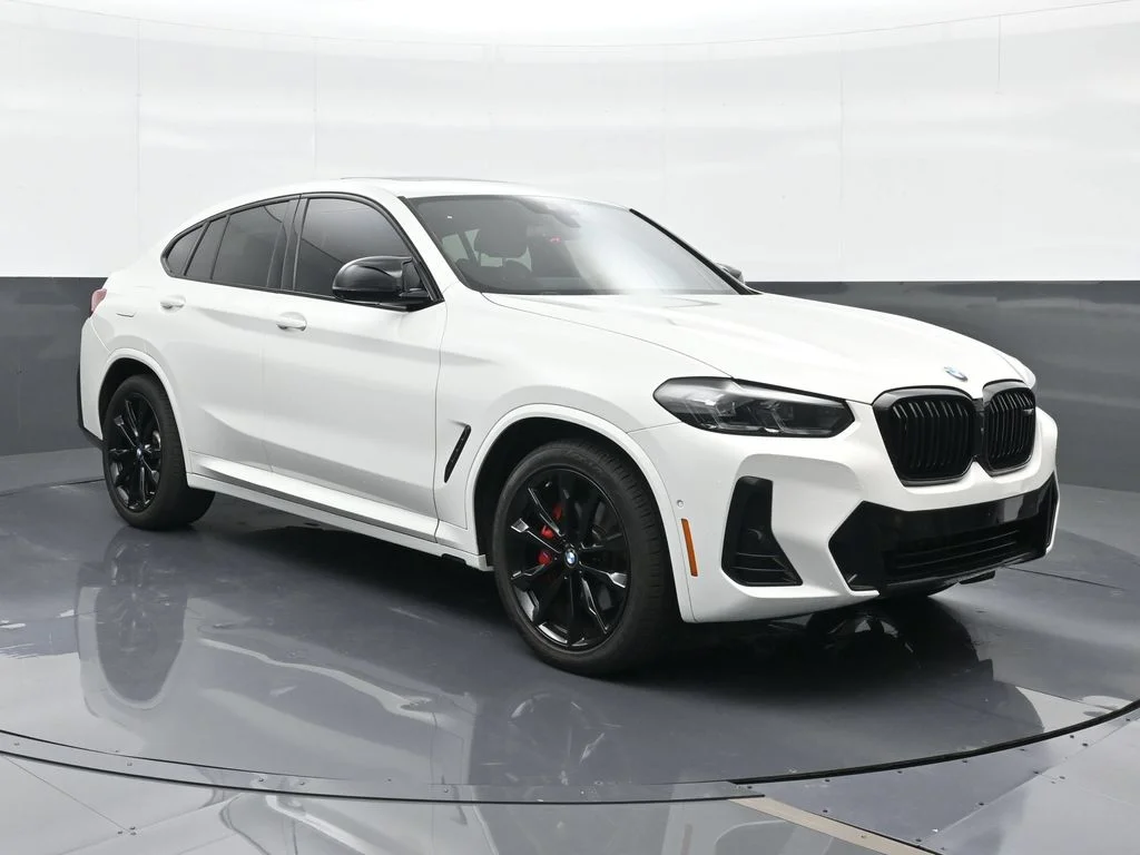 Certified Used 2024 Alpine White BMW M40i image 4