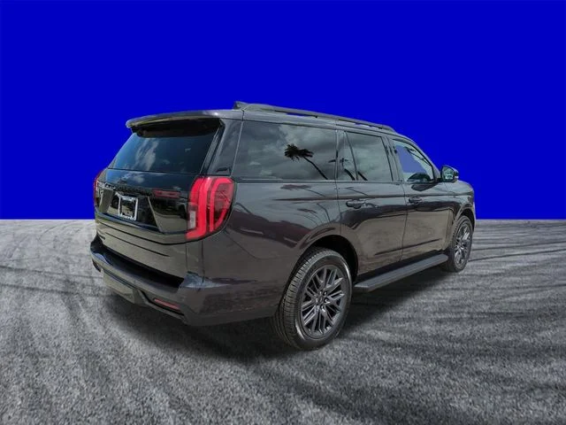 New 2026 Dark Matter Gray Metallic Ford Platinum® image 4