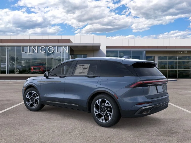 New 2026 Whisper Blue Metallic Clearcoat Lincoln Premiere image 4