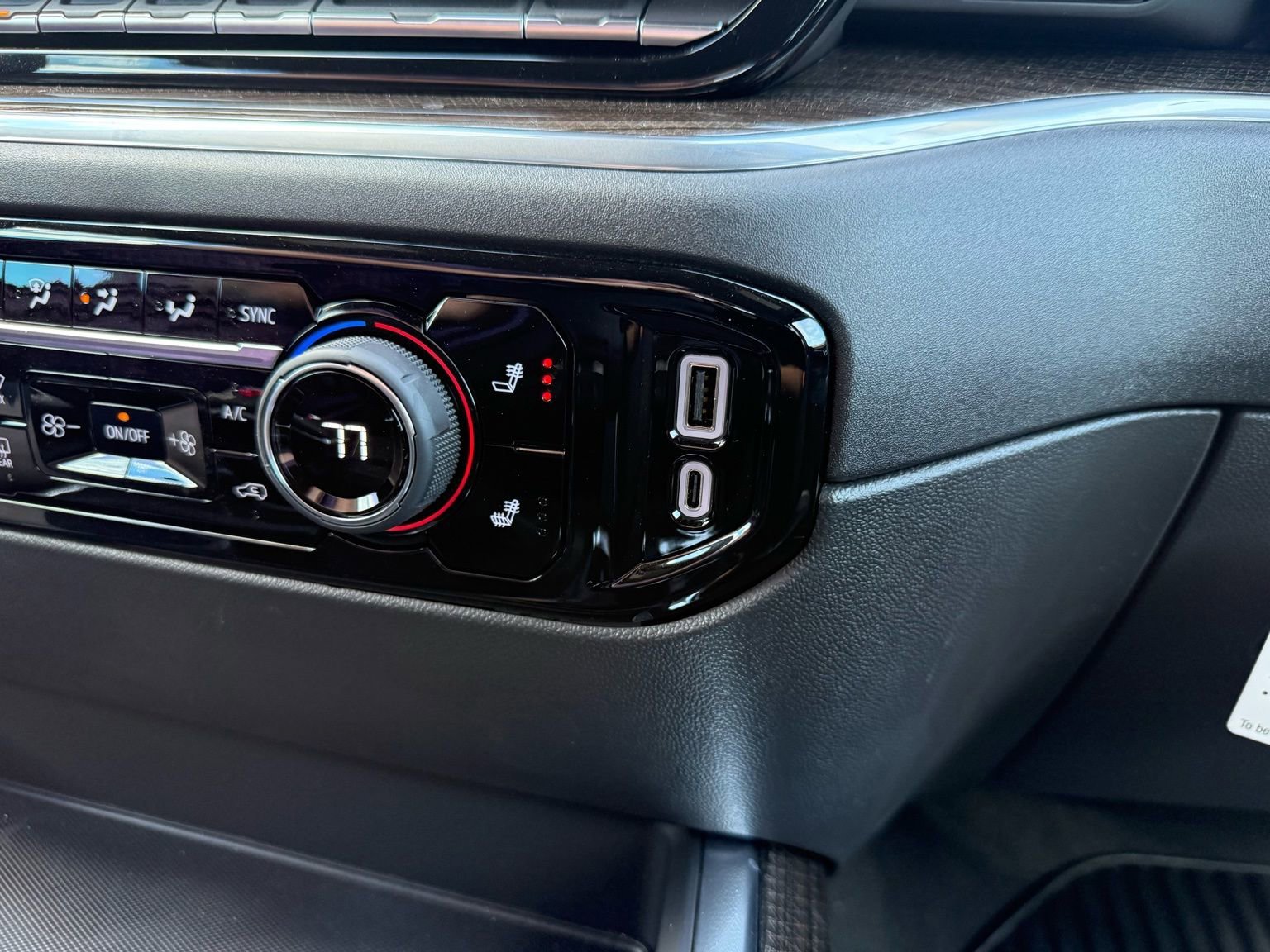 2026 Chevrolet Silverado 1500 RST - Photo 30