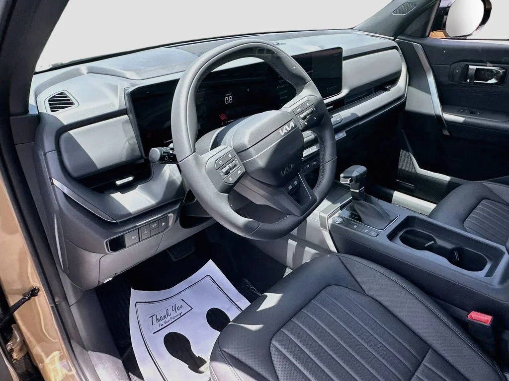 New 2027 Terrain Brown Kia X-Line S image 9