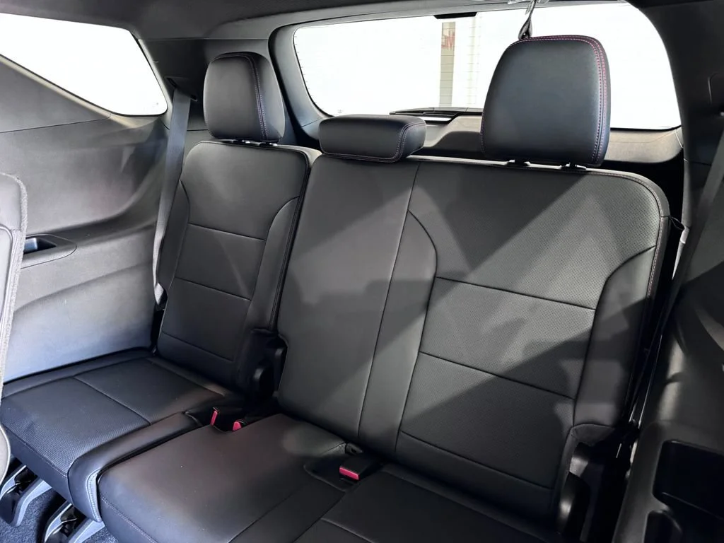 2026 Chevrolet Traverse Z71 - Photo 11