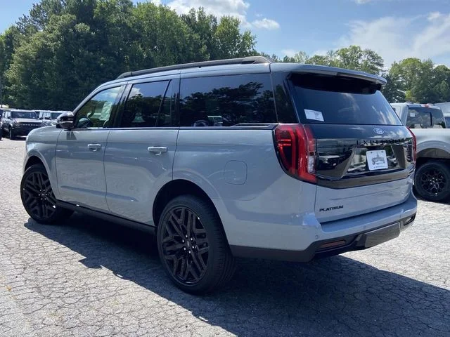 New 2027 Gray Ford Platinum image 4