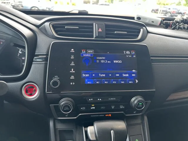 Used 2019 Black Honda Touring image 17