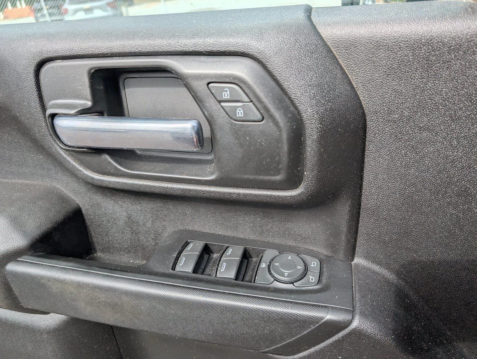 Used 2023 Black Chevrolet Custom image 17