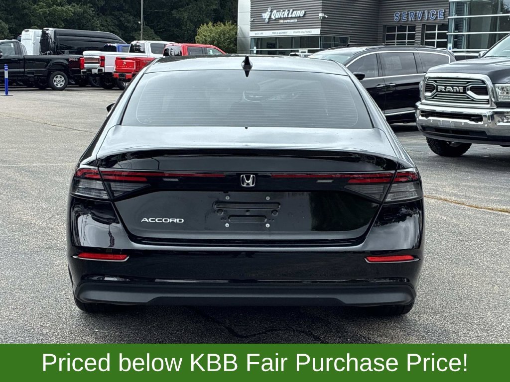Used 2023 Black Honda EX image 6