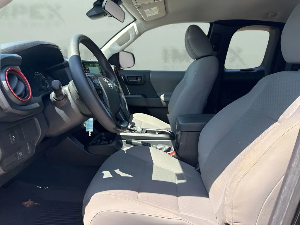 Used 2023  Toyota SR image 9