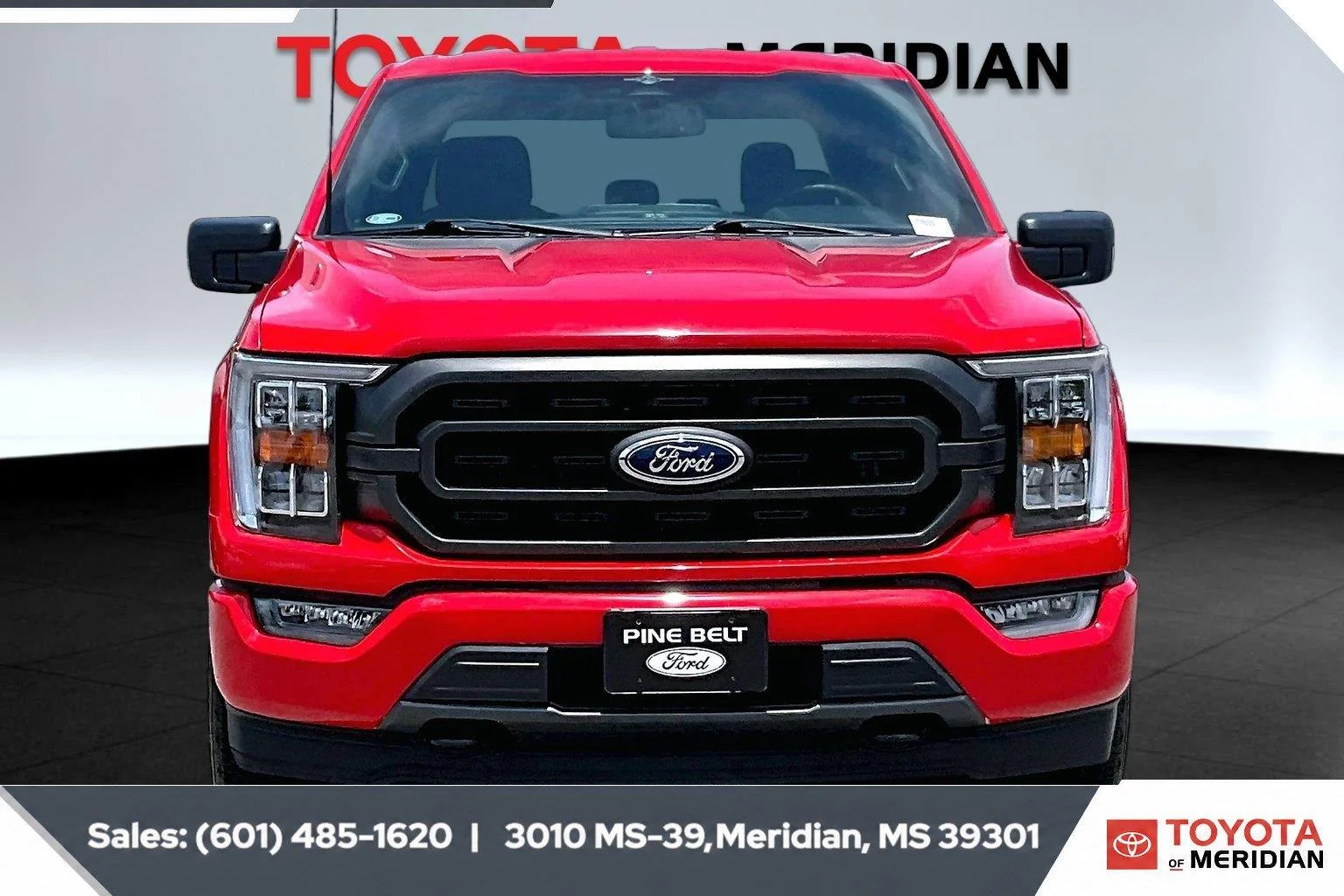 Used 2023 Race Red Ford XLT image 3