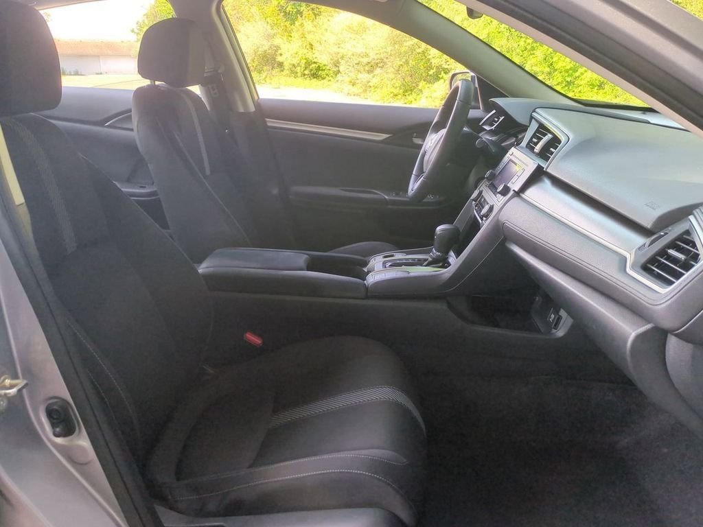 Used 2016 Silver Honda LX image 26