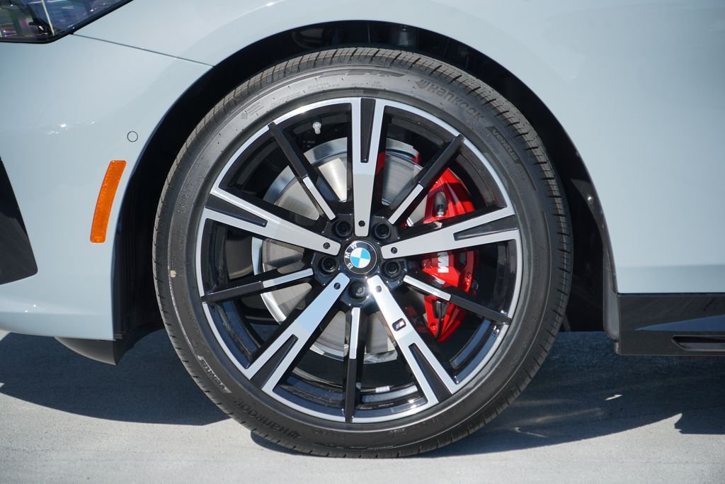 New 2027 Brooklyn Grey Metallic BMW 530i image 6