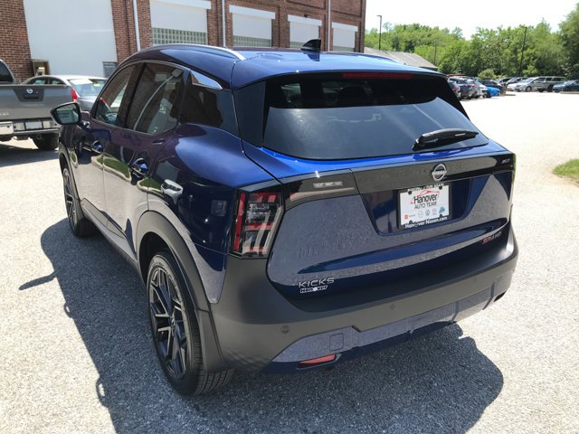 New 2026 Deep Blue Pearl Nissan SR image 5