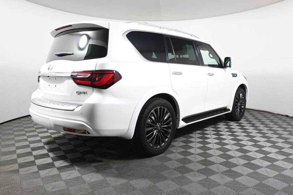 Certified Used 2023 White INFINITI Sensory image 7