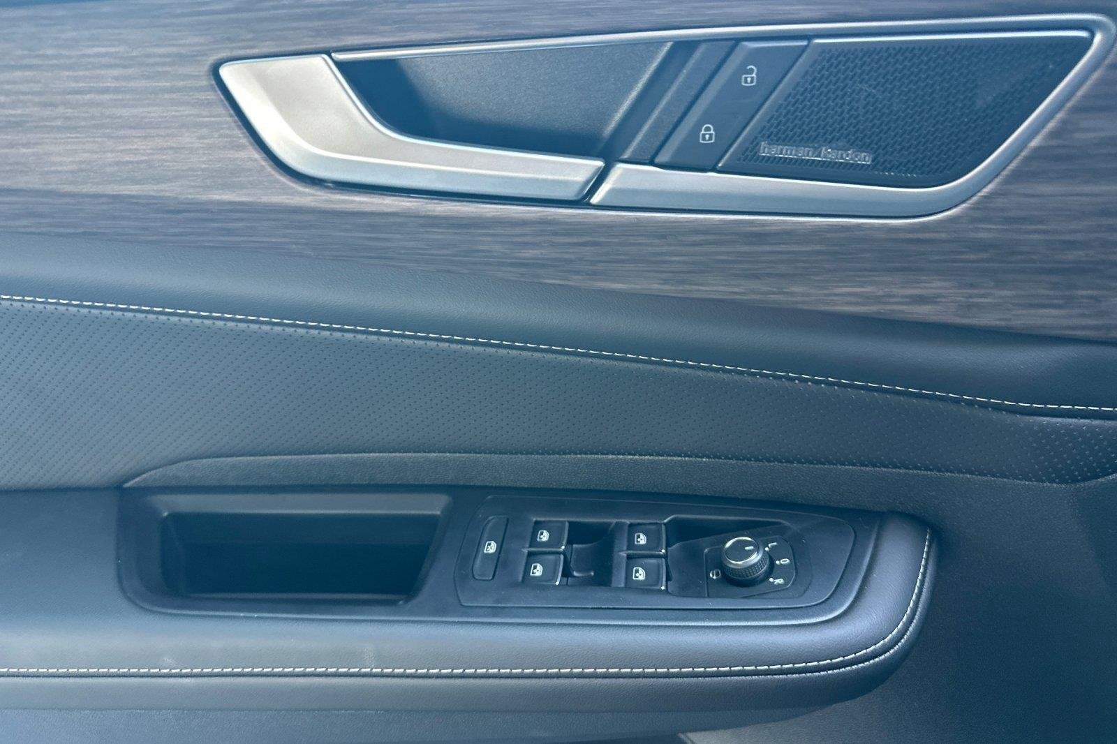 New 2026 Pure Gray Volkswagen 2.0T SEL Premium R-Line image 11