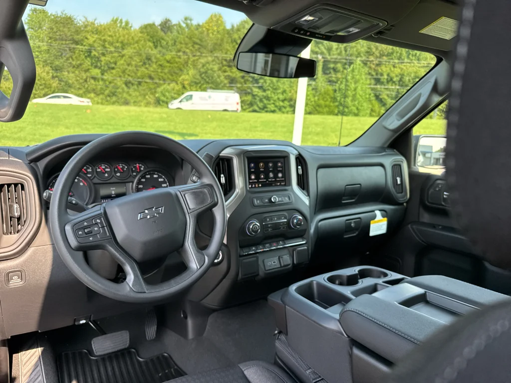 2026 Chevrolet Silverado 1500 Custom - Photo 15