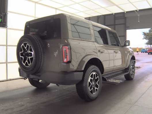 Used 2025 Marsh Gray Ford Outer Banks image 5