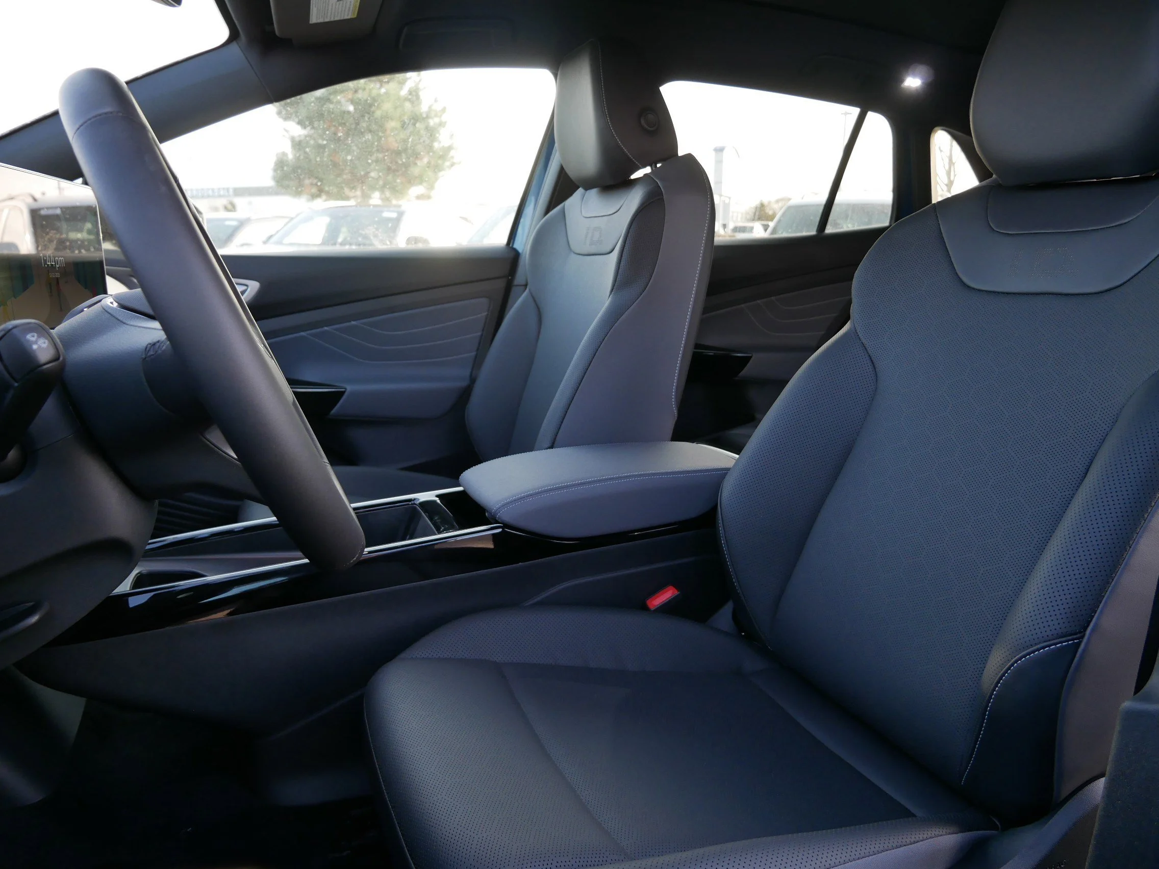 New 2026 Mountain Lake Blue Metallic Volkswagen Pro S image 4