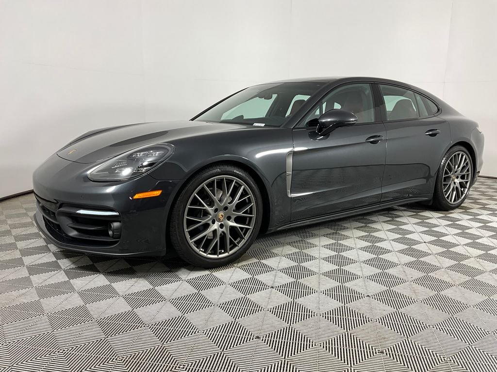 2023 Porsche Panamera Platinum Edition