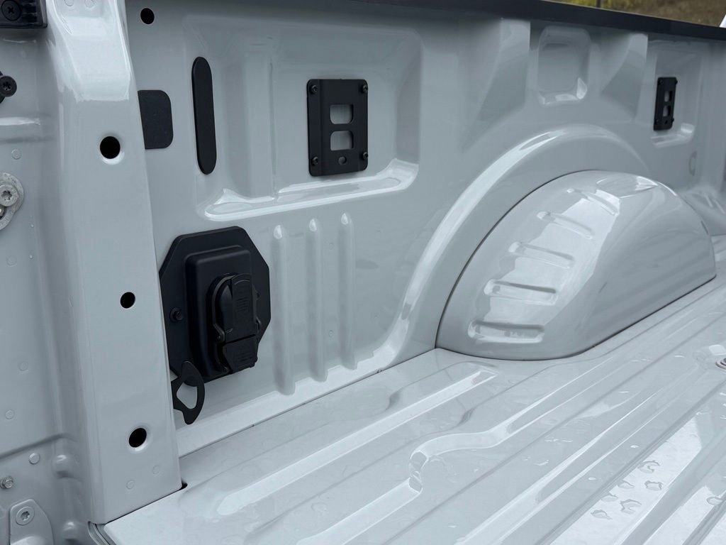 New 2026 Avalanche Ford F-250® XLT image 41