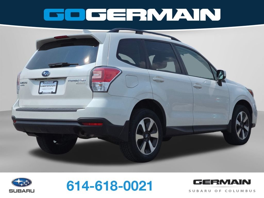 Used 2017 White Subaru 2.5i Premium image 8