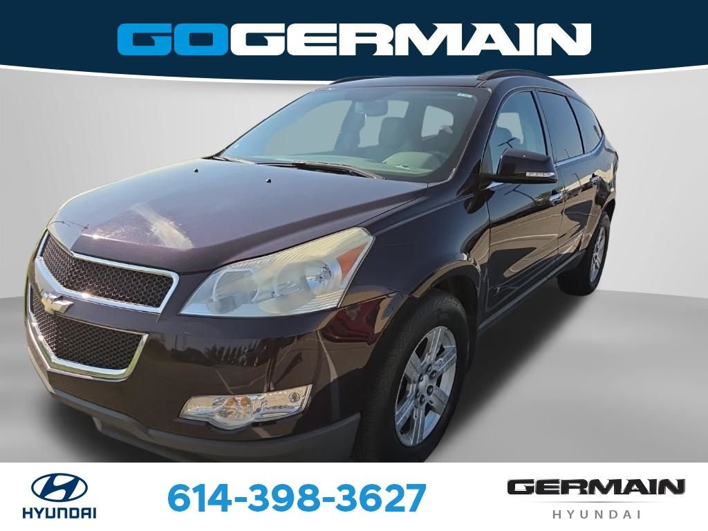 Used 2010 Red Chevrolet 2LT image 4