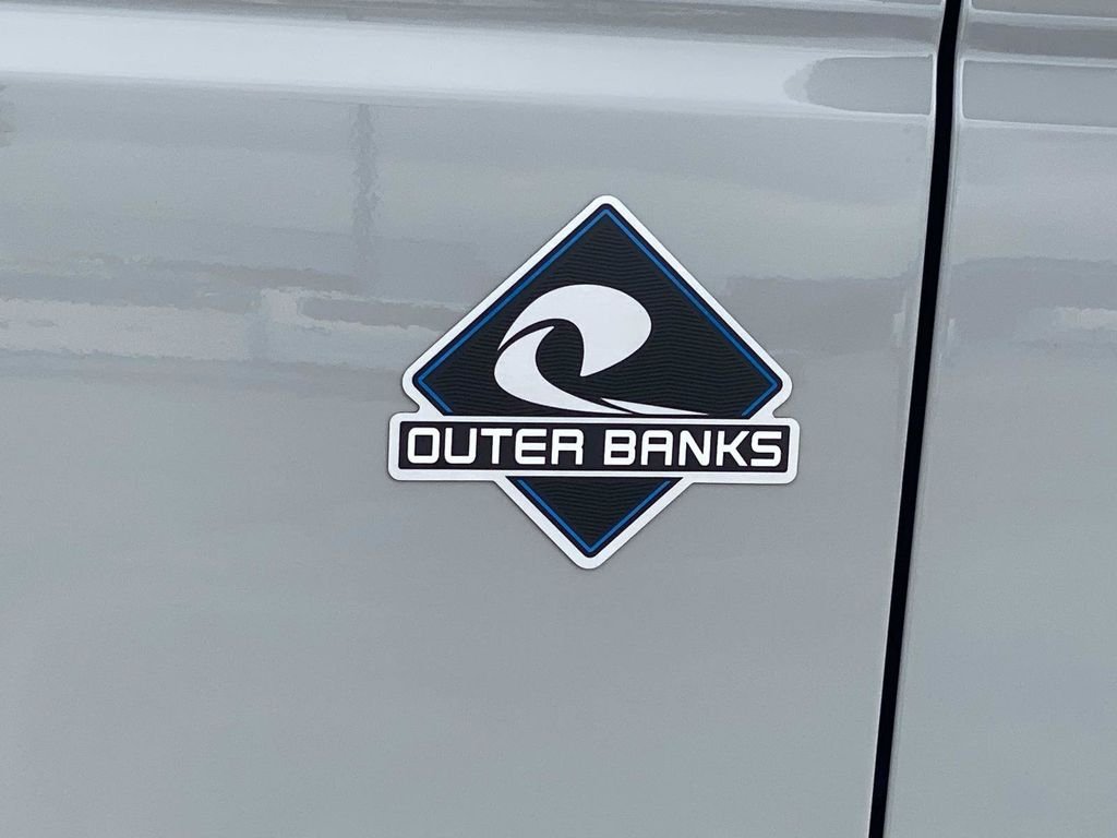 New 2026 Avalanche Gray Ford Outer Banks® image 8