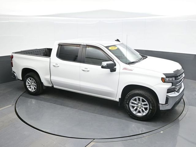 Used 2020 White Chevrolet LT image 15