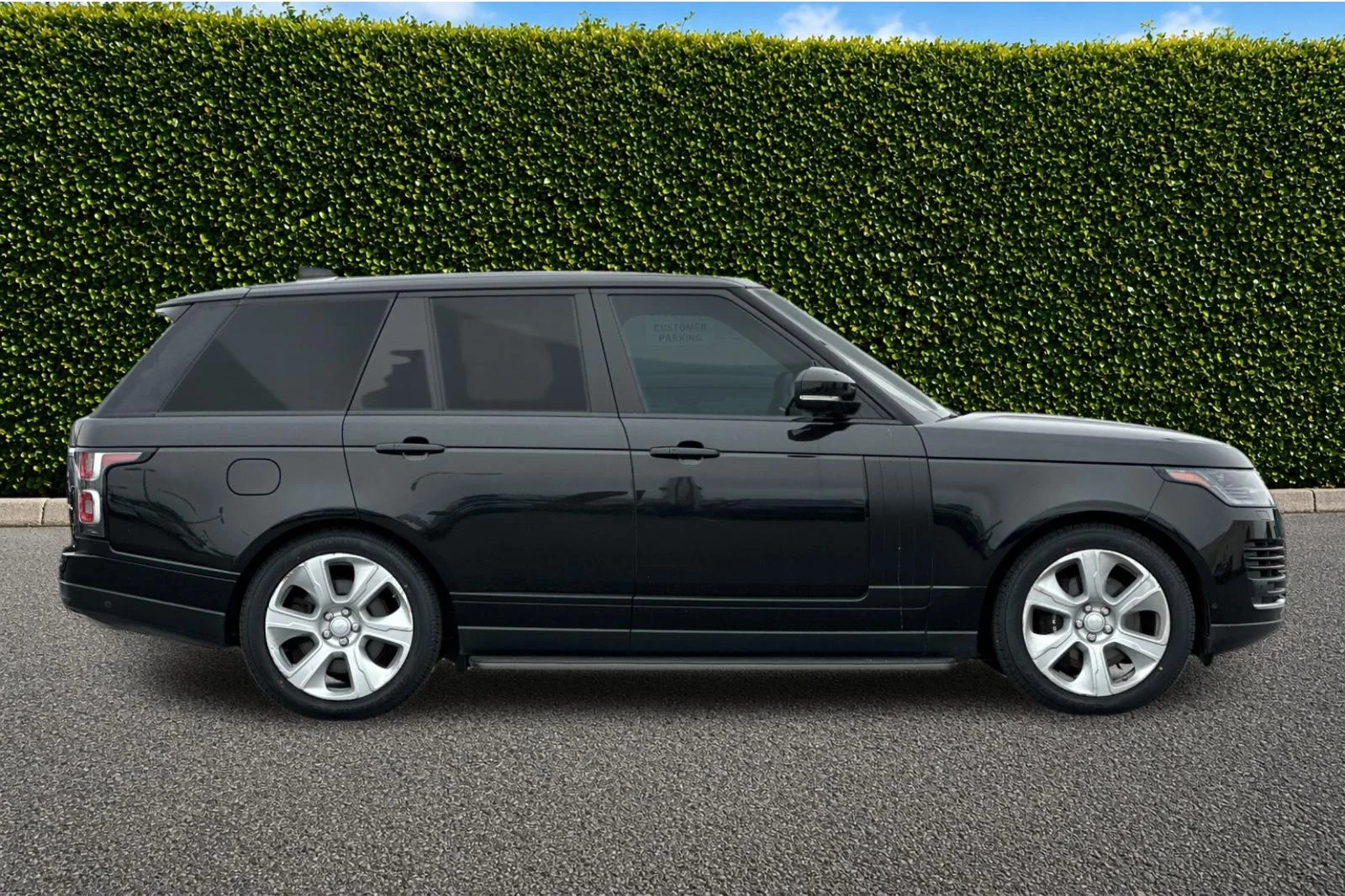 Certified Used 2019 Black Land Rover 5.0L V8 Supercharged image 3