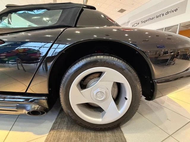 Used 1994 Black Dodge RT/10 image 33