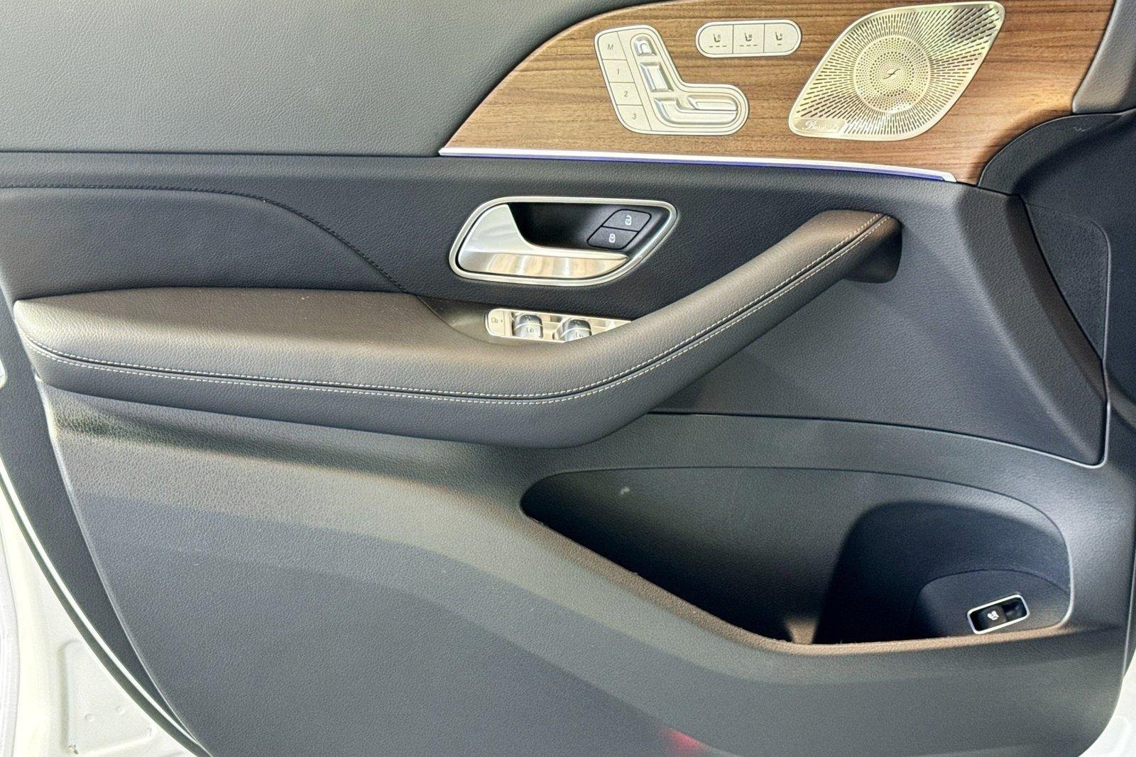 New 2026 Polar White Mercedes-Benz GLE 350 image 16
