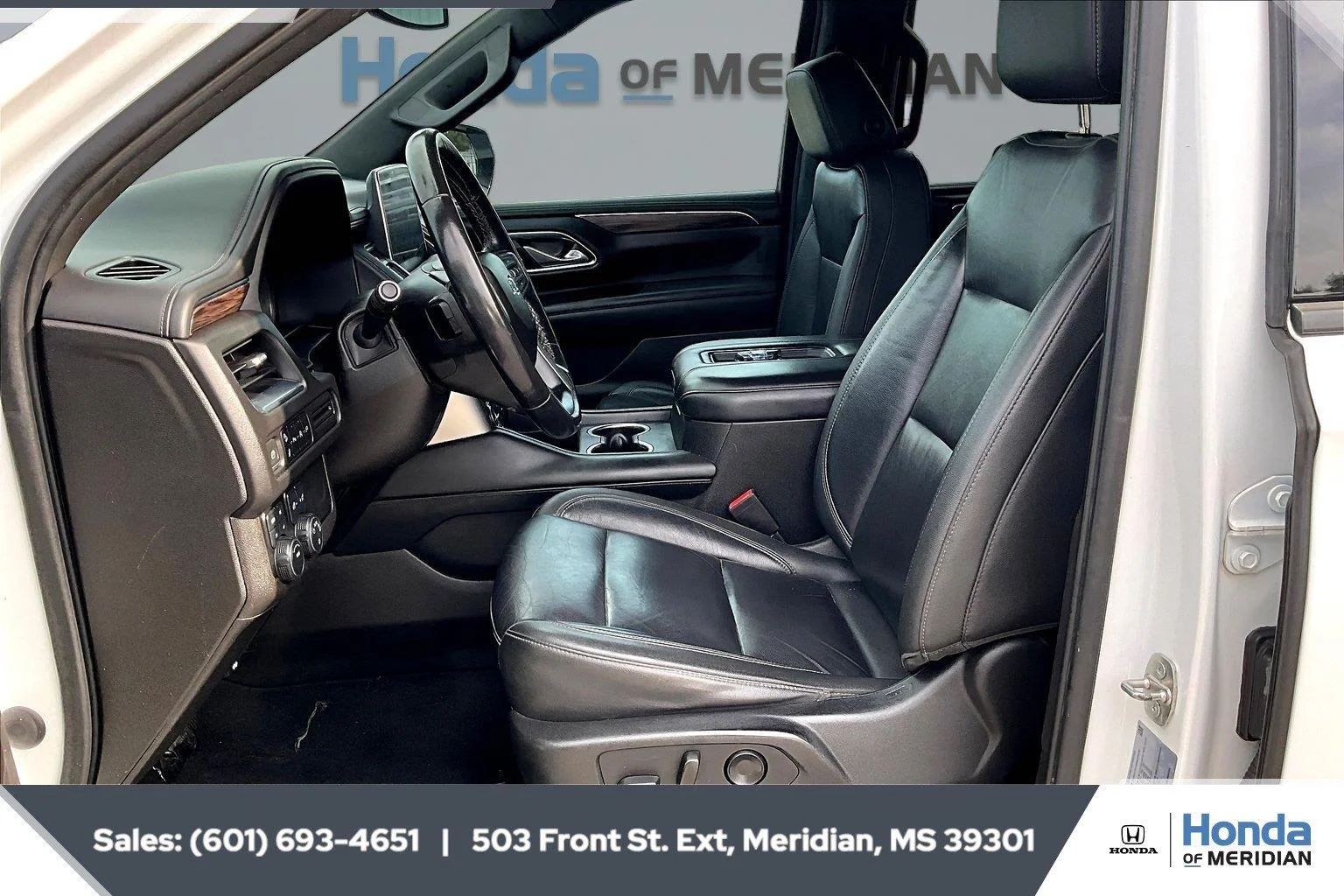 Used 2021 Summit White Chevrolet Z71 image 18
